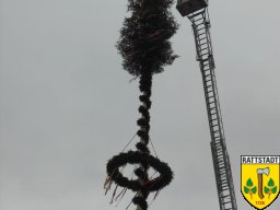 2014_april_maibaum_holen_und_aufbau_41_20161024_2079986321