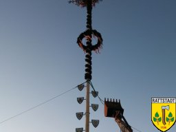 2016_04_28_maibaumaufbau_rattstadt_28_20161024_1453624968