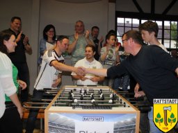 29-04-2017-crowdfundingabschluss-tischkickerturnier-dorfhaus-rattstadt_23_20170430_1852626463