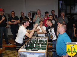 29-04-2017-crowdfundingabschluss-tischkickerturnier-dorfhaus-rattstadt_24_20170430_1895487143