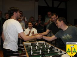 29-04-2017-crowdfundingabschluss-tischkickerturnier-dorfhaus-rattstadt_30_20170430_1928300471